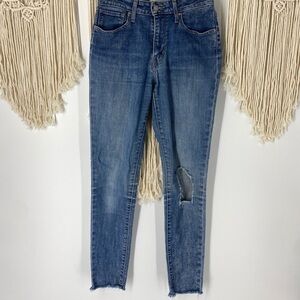 Levi's Blue High Rise Ripped Skinny Jeans Size 28